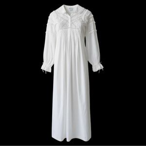 Sarah Beth White Vintage Victorian Inspired Long Sleeve Nightgown Size Small